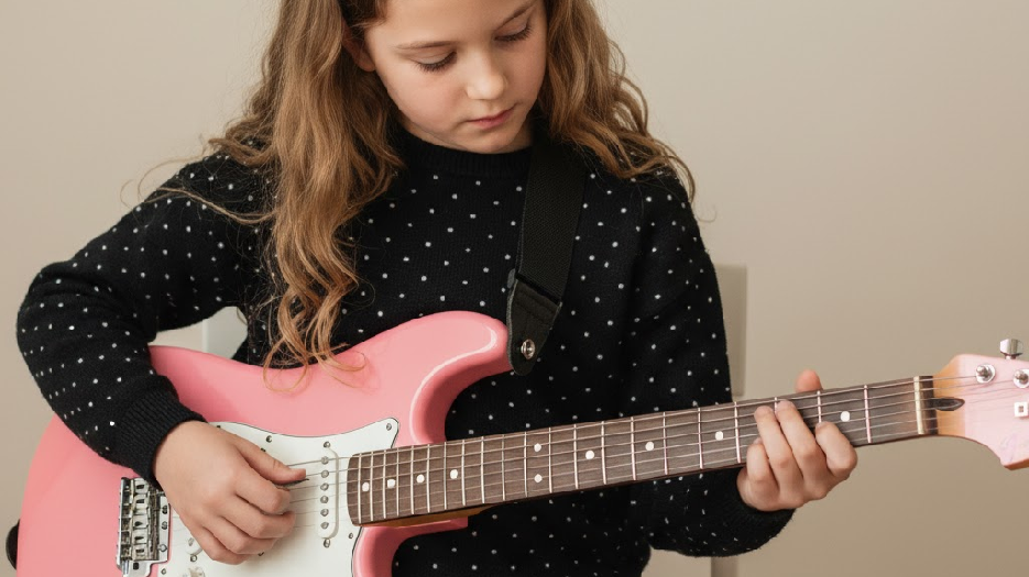 Electric Guitar Classes in Monrovia