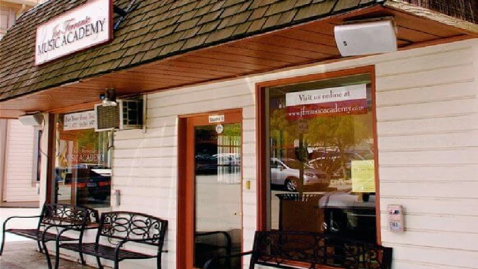 Music lessons in Monrovia